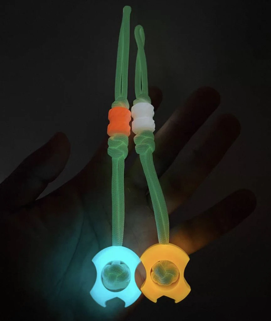 Handmade Glow-in-the-dark EDC Paracord Lanyard Bead Pendant Glowing Lanyard Charm
Handmade Glow-in-the-dark EDC Paracord Lanyard Bead Pendant Glowing Lanyard Charm
