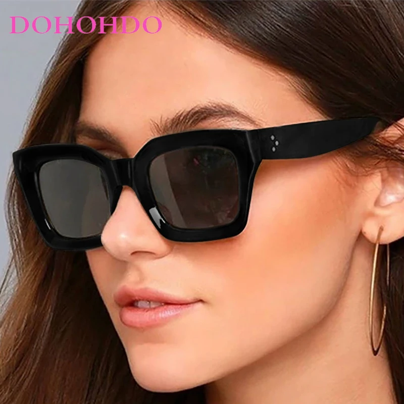 Fashion Luxury Brand Square Sunglasses Woman Vintage Oversized Big Frame Travel Sun Glasses Man UV400 Lunettes De Soleil Homme
Fashion Luxury Brand Square Sunglasses Woman Vintage Oversized Big Frame Travel Sun Glasses Man UV400 Lunettes De Soleil Homme