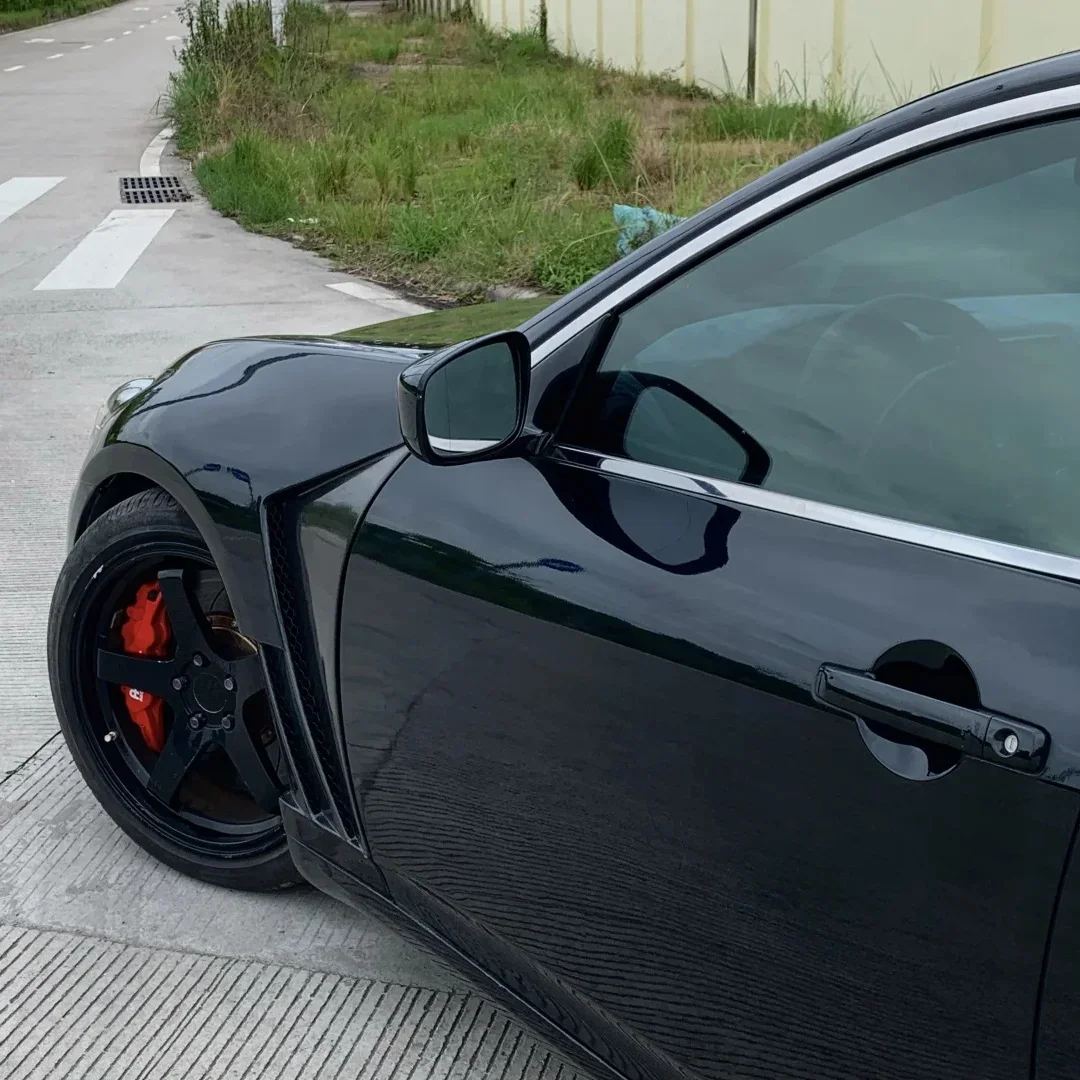 For G37 08-13 4 Door Sedan Vented Front Fender Carbon (no Light Hole)
For G37 08-13 4 Door Sedan Vented Front Fender Carbon (no Light Hole)