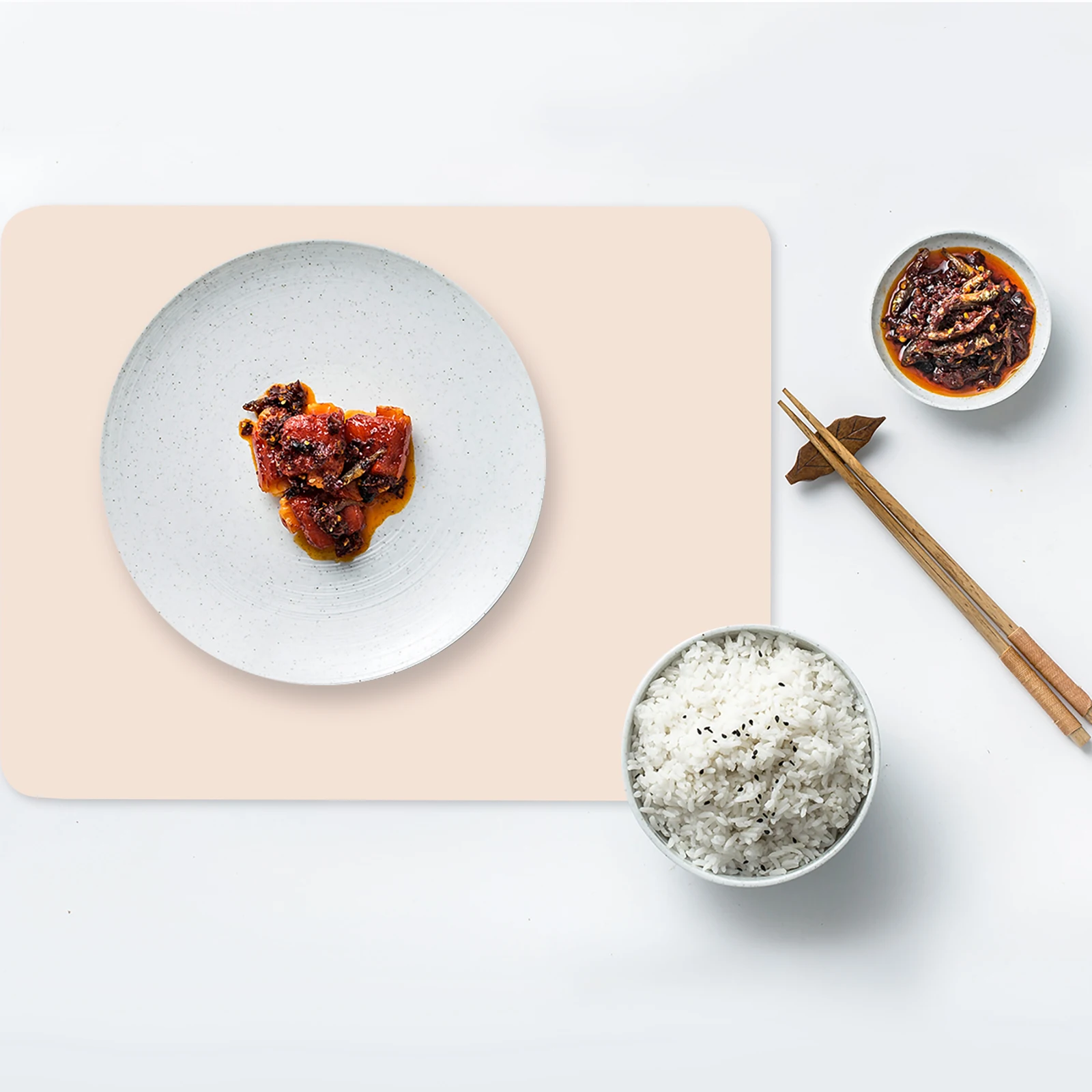 Silicone Placemat Heat Resistant Oil-Proof Stain Resistant Table Mat Creative Home Party Dish Mat Decorative Protective
Silicone Placemat Heat Resistant Oil-Proof Stain Resistant Table Mat Creative Home Party Dish Mat Decorative Protective