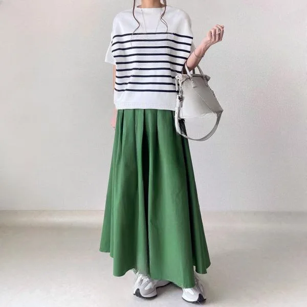 2025 New Summer Striped Thin Tencel Ice Silk Knitted Sweater Sleeveless Vest Linen Skirt Set
2025 New Summer Striped Thin Tencel Ice Silk Knitted Sweater Sleeveless Vest Linen Skirt Set