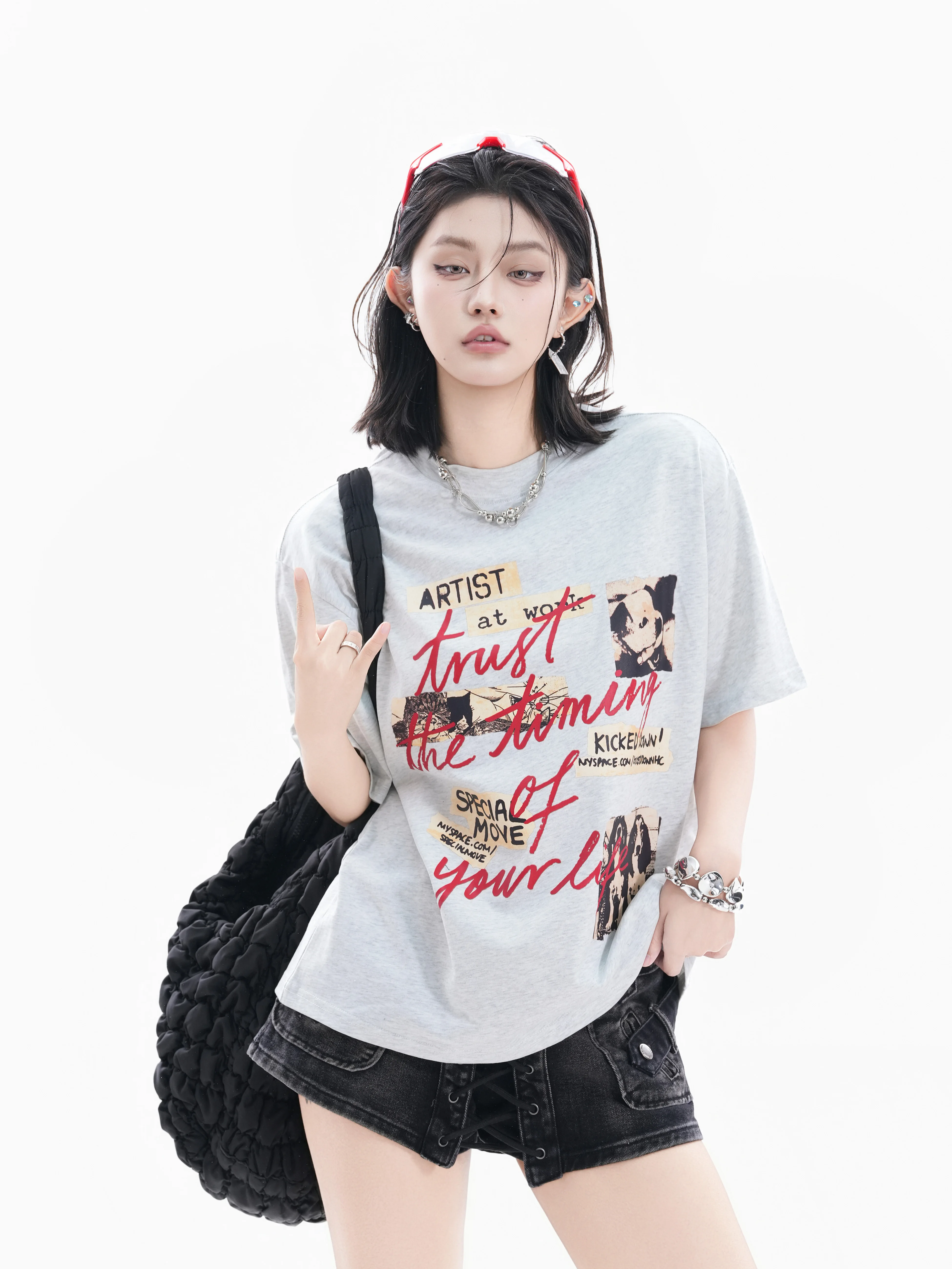 American Retro Graffiti Letter Print Loose Women's T-shirt Short Sleeve round Neck Cotton Casual Fashion Summer Top
American Retro Graffiti Letter Print Loose Women's T-shirt Short Sleeve round Neck Cotton Casual Fashion Summer Top