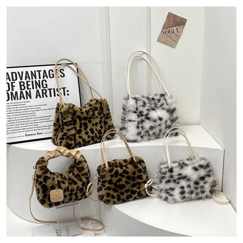 Luxury Brand Fashionable Leather Women's Tote Bag Classic Elegant Popular Paris Chic Designer Commuter Vintage Daily Bag
Luxury Brand Fashionable Leather Women's Tote Bag Classic Elegant Popular Paris Chic Designer Commuter Vintage Daily Bag