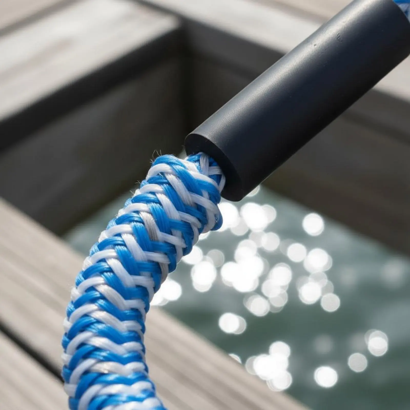 Elastic Docking Rope Long-Lasting Stretch Docking Rope Bungee Dock Line Built-in Snubber Watercraft Dock Line Foam Floats
Elastic Docking Rope Long-Lasting Stretch Docking Rope Bungee Dock Line Built-in Snubber Watercraft Dock Line Foam Floats