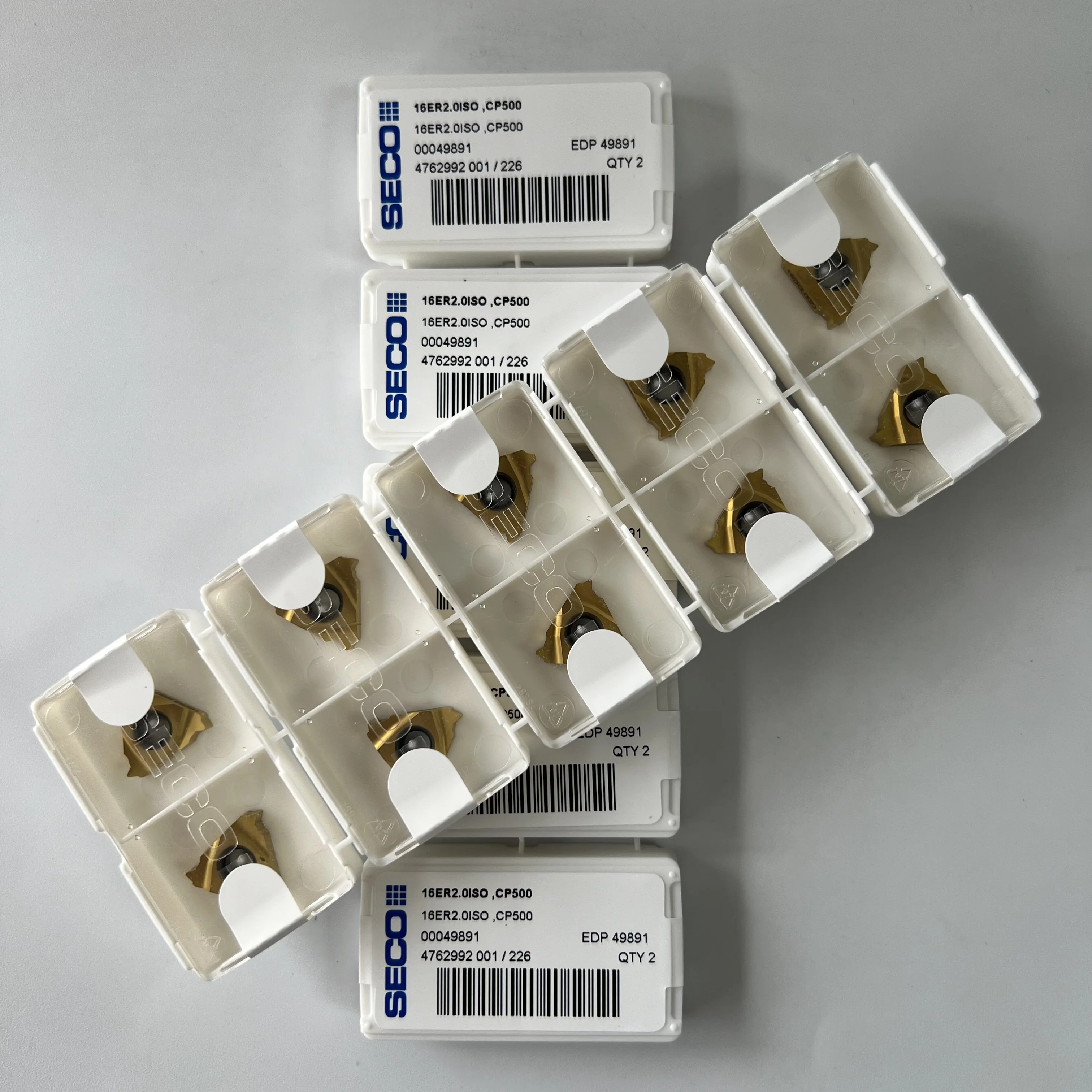 10pcs/box 16ER2.0ISO CP200/16ER2.0ISO CP500/16ER3.0ISO CP500/16ER3.0ISO CP200/16ERA60 CP200
10pcs/box 16ER2.0ISO CP200/16ER2.0ISO CP500/16ER3.0ISO CP500/16ER3.0ISO CP200/16ERA60 CP200