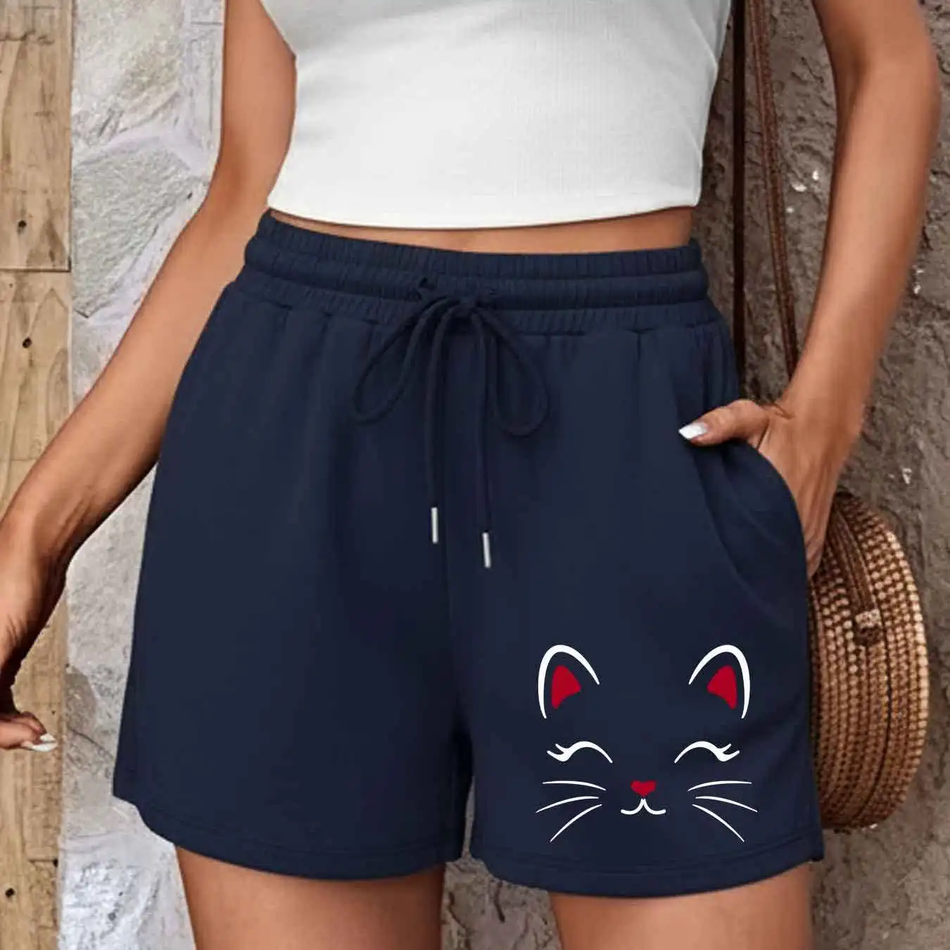 Women's Shorts with Cat Print Pattern, Fashionable and Sporty, Outdoor Versatile, Casual and Loose Summer Women's Shorts
Women's Shorts with Cat Print Pattern, Fashionable and Sporty, Outdoor Versatile, Casual and Loose Summer Women's Shorts