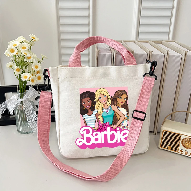 Barbied Kawaii Canvas Bags Girl Cartoon Anime Pattern Shoulder Bag Women Fashion Large Capacity Crossbody Bags Cute Handbag Gift
Barbied Kawaii Canvas Bags Girl Cartoon Anime Pattern Shoulder Bag Women Fashion Large Capacity Crossbody Bags Cute Handbag Gift