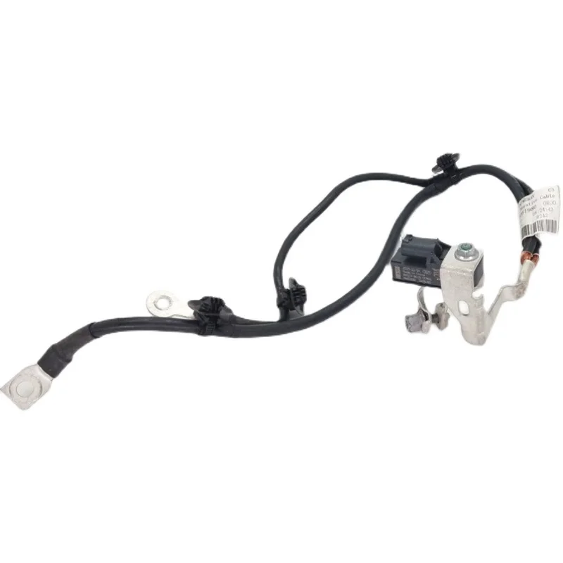 For Citroen C5 Peugeot 4008 5008 Negative Pile Head AGM Replacement EFB Manager Battery Management 1pcs
For Citroen C5 Peugeot 4008 5008 Negative Pile Head AGM Replacement EFB Manager Battery Management 1pcs