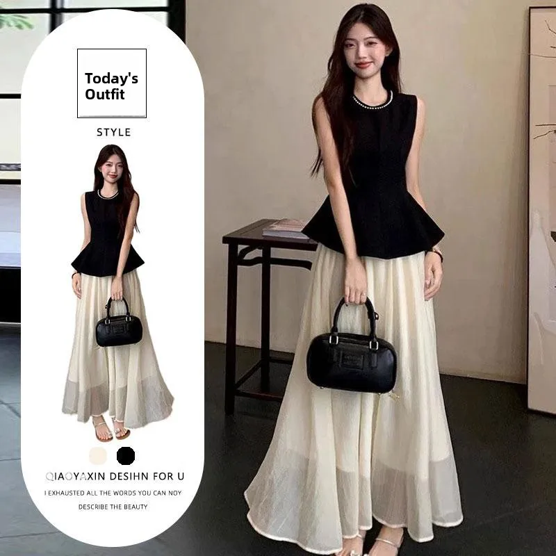 Summer Fashion Black Sleeveless Vest High Waist Skirt Two Piece Set Luxury Minimalist Style Women's Clothing Ensemble
Summer Fashion Black Sleeveless Vest High Waist Skirt Two Piece Set Luxury Minimalist Style Women's Clothing Ensemble