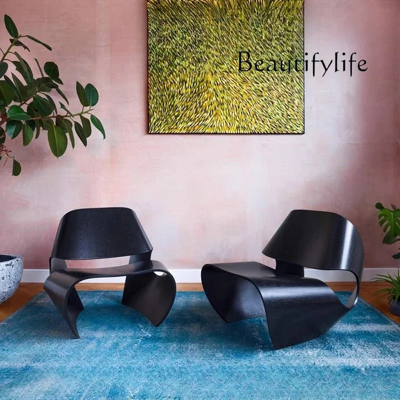 Modern minimalist creative designer FRP leisure chair single chair sofa medieval imitation wood grain chair
Modern minimalist creative designer FRP leisure chair single chair sofa medieval imitation wood grain chair