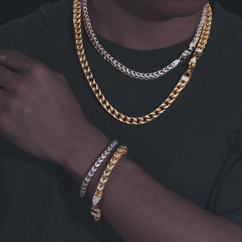 TUHE High Quality Unisex Foxtail Franco Chain Men Moissanite Necklace S925 Silver For Men's Hip Hop Jewelry
TUHE High Quality Unisex Foxtail Franco Chain Men Moissanite Necklace S925 Silver For Men's Hip Hop Jewelry