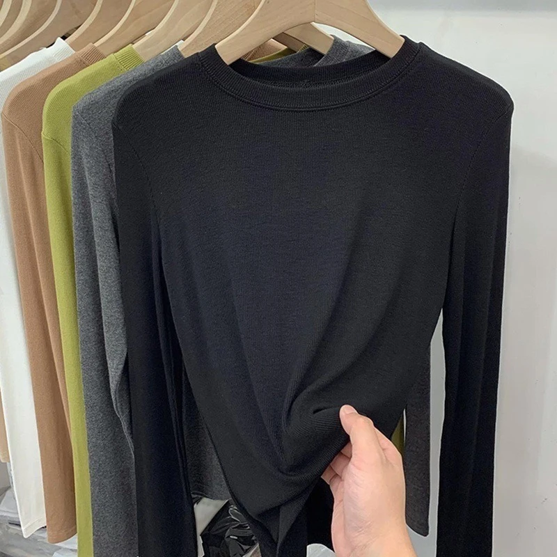 Рубашка с резьбой, женская трикотажная футболка с длинными рукавами, ранняя осенняя весенняя одежда, новая рубашка в иностранном стиле, тонкий топ 
Рубашка с резьбой, женская трикотажная футболка с длинными рукавами, ранняя осенняя весенняя одежда, новая рубашка в иностранном стиле, тонкий топ