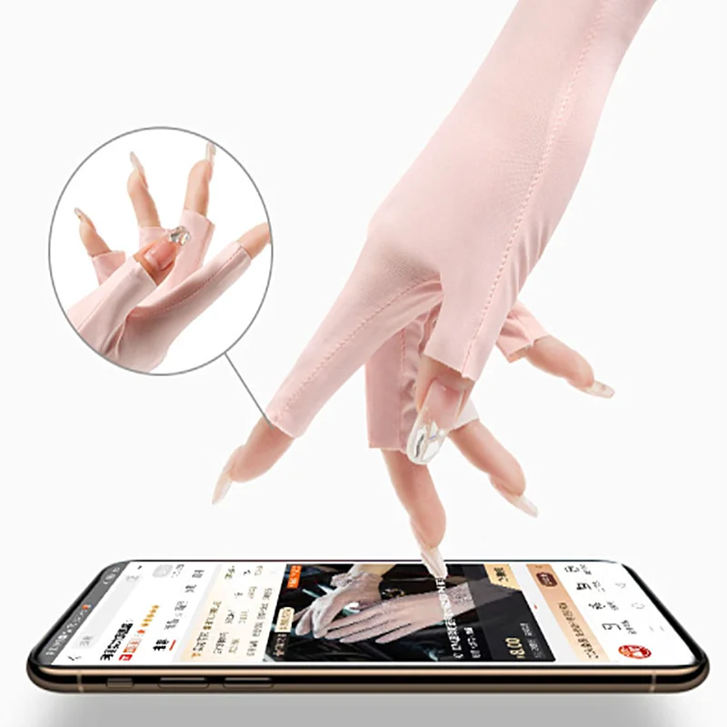 Summer Ice Silk Half Fingers Gloves Women Breathable Thin Fingerless Gloves Outdoor Riding Driving Gloves Sunscreen Mittens
Summer Ice Silk Half Fingers Gloves Women Breathable Thin Fingerless Gloves Outdoor Riding Driving Gloves Sunscreen Mittens
