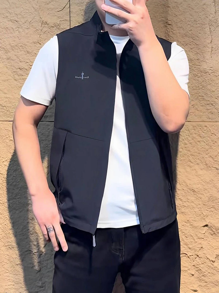 ZhanChao Brand Printed Svel Stand Collar Busin Sle Men's Vest Faionable Clean Version Winter High-End Sensation
ZhanChao Brand Printed Svel Stand Collar Busin Sle Men's Vest Faionable Clean Version Winter High-End Sensation