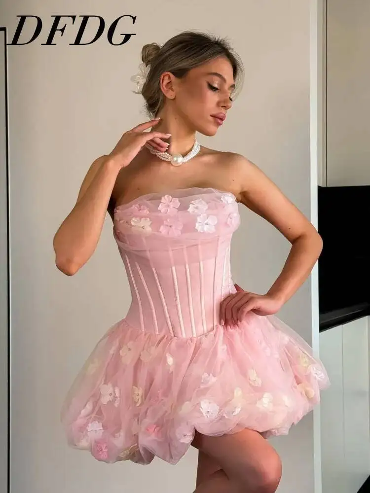 DFDG Women 2026 Spring Summer 3D Flower Corset Mini Dress Strapless Tulle Ruffle Hem Elegant Romantic Party Cocktail Dress
DFDG Women 2026 Spring Summer 3D Flower Corset Mini Dress Strapless Tulle Ruffle Hem Elegant Romantic Party Cocktail Dress