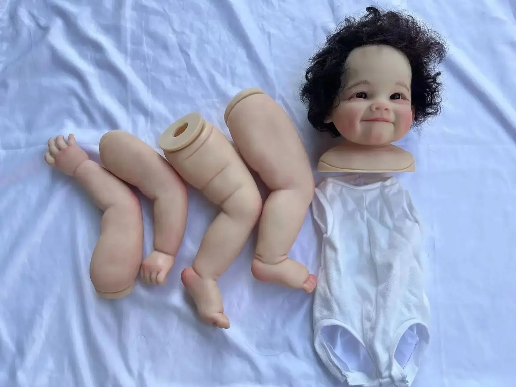 DLS Customized Limited Supply 28inch Reborn Baby Raya With Hand-Rooted Curly Short Hair Painted Kit Real Photos
DLS Customized Limited Supply 28inch Reborn Baby Raya With Hand-Rooted Curly Short Hair Painted Kit Real Photos