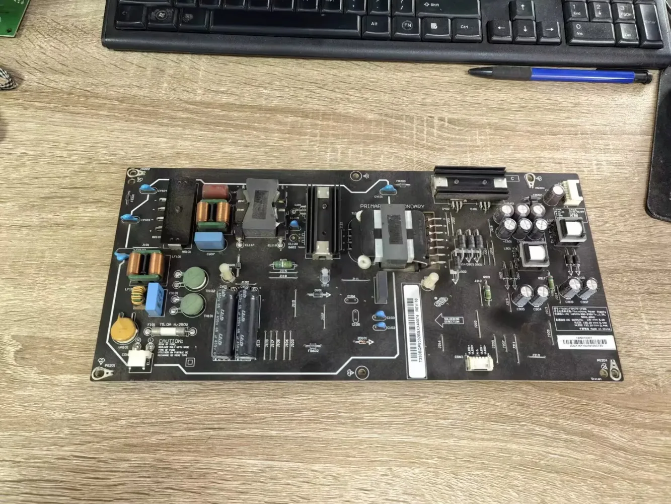 Universal 65" LED LCD TV Power Supply Board 175-1FS01 18W071001 Circuit Board Replacement Repair Parts for Xiaomi
Universal 65" LED LCD TV Power Supply Board 175-1FS01 18W071001 Circuit Board Replacement Repair Parts for Xiaomi