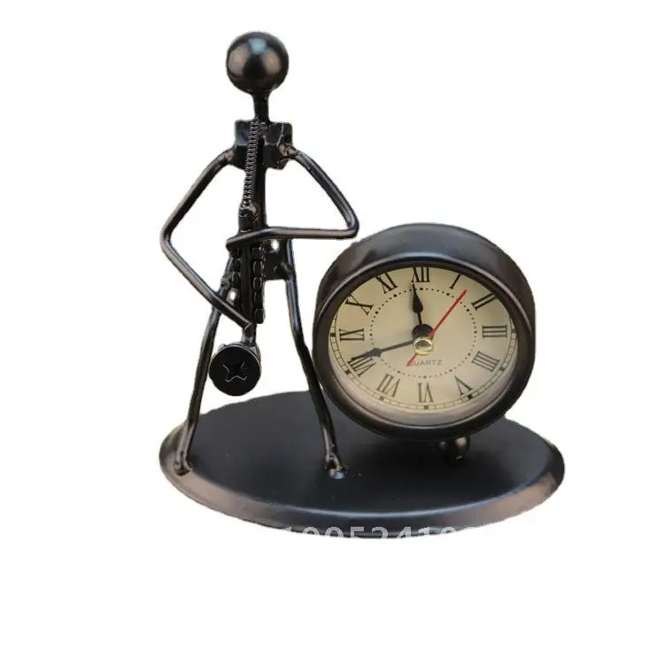 Креативные железные маленькие часы из нержавеющей стали, железные винтажные персонализированные часы, подарок на день рождения
Креативные железные маленькие часы из нержавеющей стали, железные винтажные персонализированные часы, подарок на день рождения