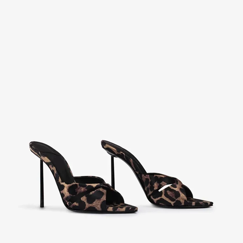 Cross Tied Leather Satin High Heel Slippers Sexy Square Toe Customized Thin Heel Slip On New Arrivals Fashion Women Modern Shoes
Cross Tied Leather Satin High Heel Slippers Sexy Square Toe Customized Thin Heel Slip On New Arrivals Fashion Women Modern Shoes