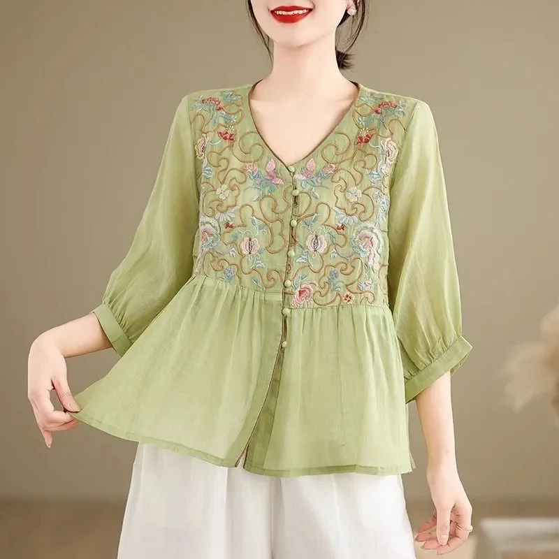 Рубашка с вышивкой из хлопка и льна, весна-осень 2022, новинка в стиле ретро, летняя художественная свободная вышитая кукла со средними рукавами, топ 
Рубашка с вышивкой из хлопка и льна, весна-осень 2022, новинка в стиле ретро, летняя художественная свободная вышитая кукла со средними рукавами, топ