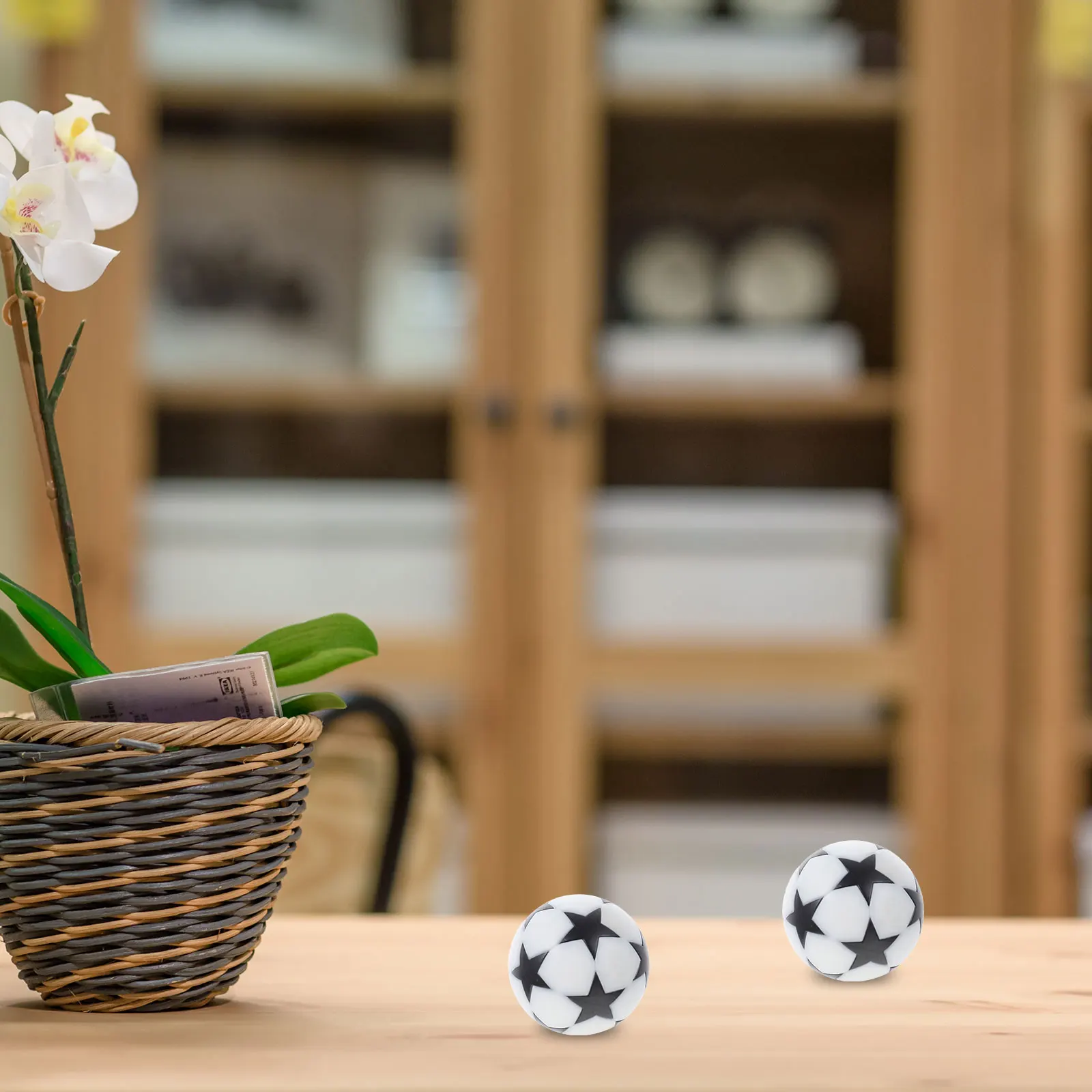 8 Pcs Black and White Five-star Football Small Soccer Toys Mini Eco-friendly Plastic Table Balls Spare 
8 Pcs Black and White Five-star Football Small Soccer Toys Mini Eco-friendly Plastic Table Balls Spare