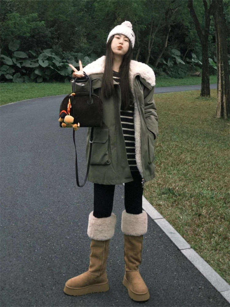 Утепленная хлопковая куртка-пуховик женская, весна 2026, уличный стиль, новая, А-силуэт, стеганое пальто, корейский свободный крой, длинный рукав, на молнии
Утепленная хлопковая куртка-пуховик женская, весна 2026, уличный стиль, новая, А-силуэт, стеганое пальто, корейский свободный крой, длинный рукав, на молнии