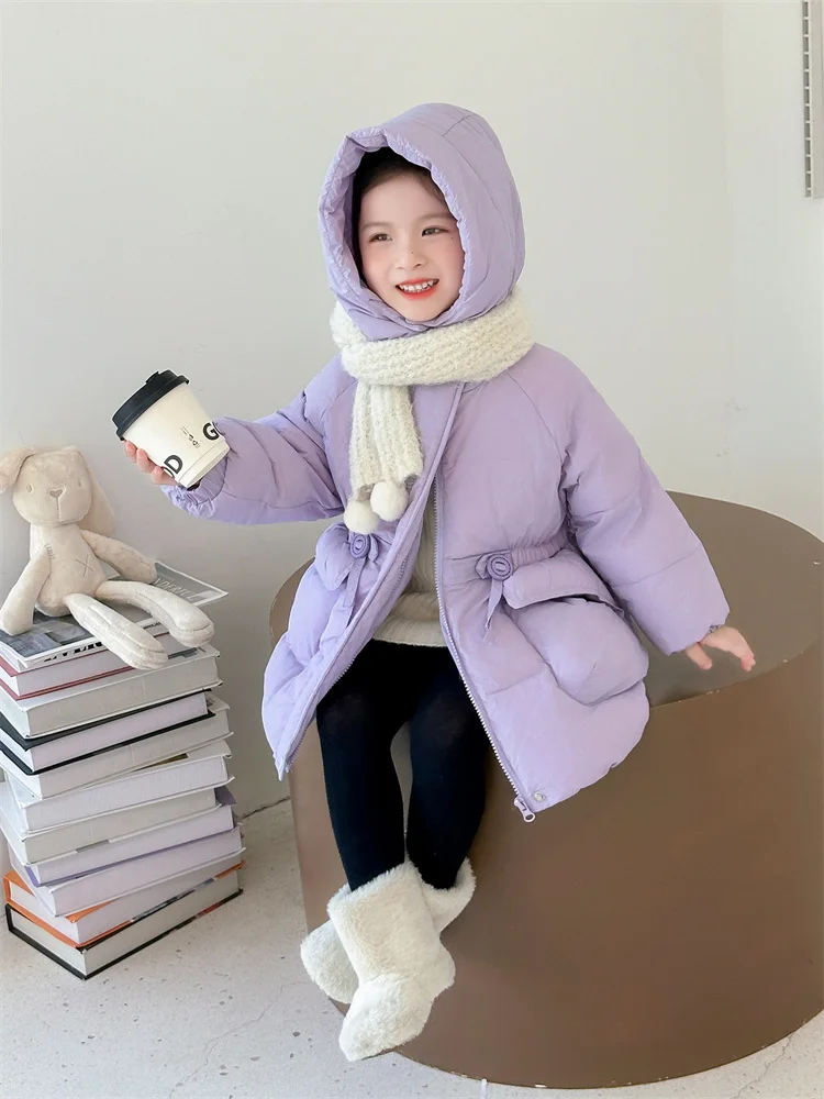 Зимнее утепленное длинное пуховое пальто для девочек, белое, с 3D-дизайном, на молнии, ветрозащитное, для повседневного использования
Зимнее утепленное длинное пуховое пальто для девочек, белое, с 3D-дизайном, на молнии, ветрозащитное, для повседневного использования