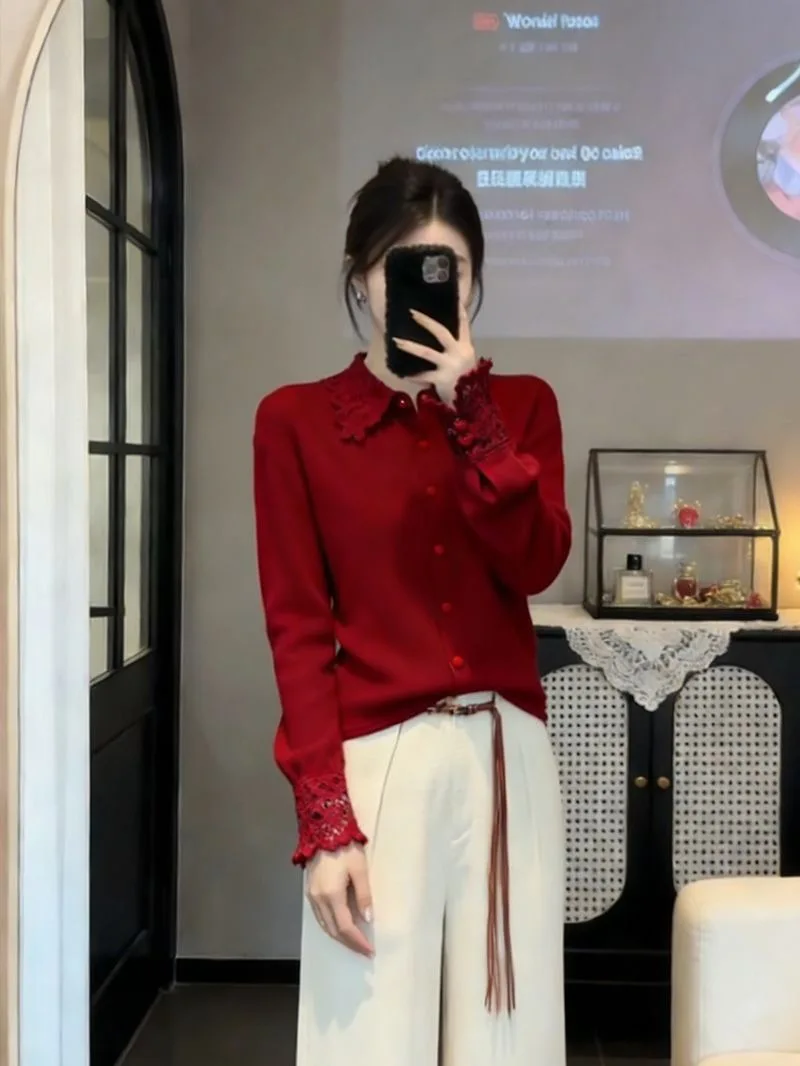 Ele Red Long Sve Women's Base irt Single Button Luxury Sle Slimming Winter New Arrival Camere Sweater Ne
Ele Red Long Sve Women's Base irt Single Button Luxury Sle Slimming Winter New Arrival Camere Sweater Ne