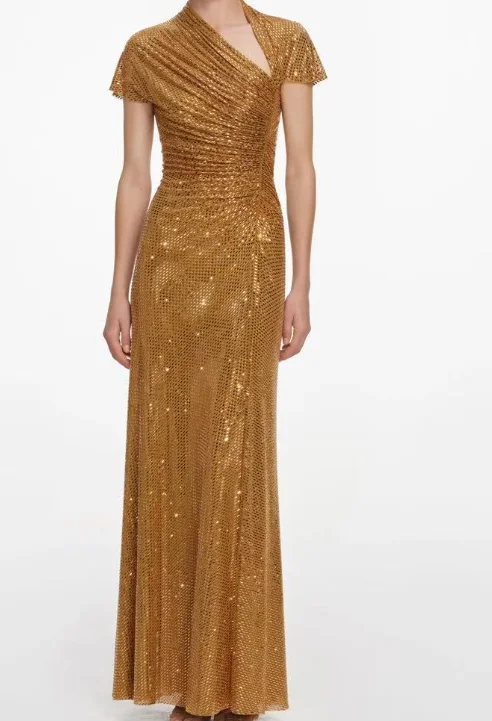 Золотисто-желтое макси-платье с коротким рукавом и вышивкой стразами (удлиненная версия) 2026 Высокое качество
Золотисто-желтое макси-платье с коротким рукавом и вышивкой стразами (удлиненная версия) 2026 Высокое качество