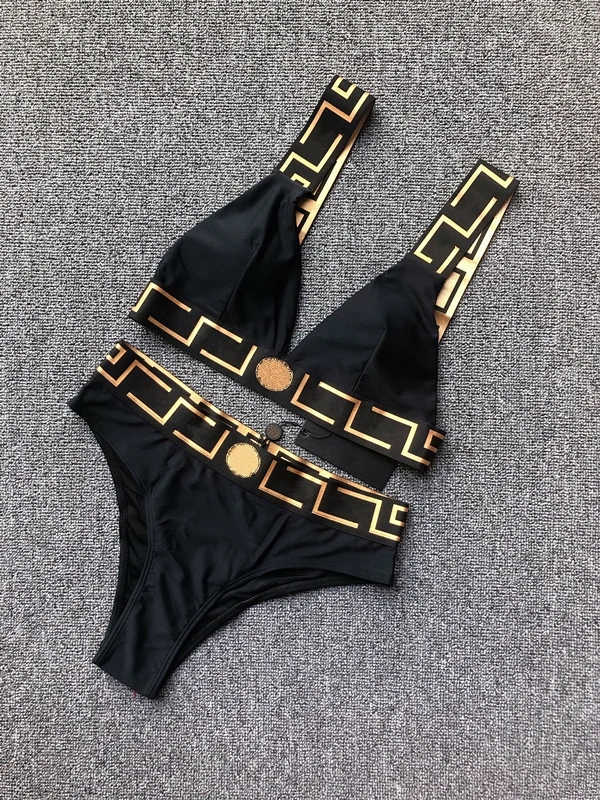 Luxury Brand Design Summer Swim Bikini Print Swimsuit 2 Piece Set For Women Sexy Swimwear Tankini Ladies Beach Wear E03
Luxury Brand Design Summer Swim Bikini Print Swimsuit 2 Piece Set For Women Sexy Swimwear Tankini Ladies Beach Wear E03