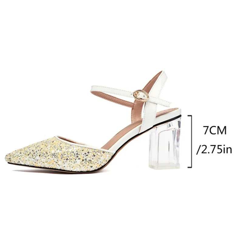 7cm Crystal Thick Heel Sandals Leather Sandals Banquets 2024 Metal Buckle Retro Sandals Summer New Princess Shoes 33-43 Pumps
7cm Crystal Thick Heel Sandals Leather Sandals Banquets 2024 Metal Buckle Retro Sandals Summer New Princess Shoes 33-43 Pumps