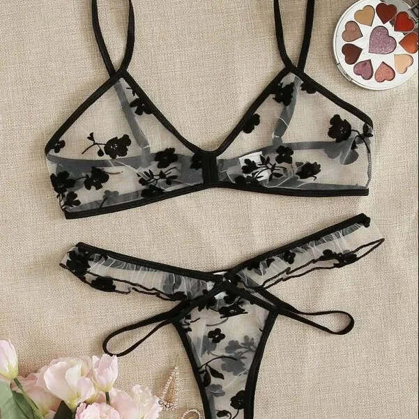 Sexy Lingerie New Style Transparent Women's Two-piece Set Erotic Lingerie Lingerie Sets Sexy Lingerie Women Sexy Ladies Outfit U
Sexy Lingerie New Style Transparent Women's Two-piece Set Erotic Lingerie Lingerie Sets Sexy Lingerie Women Sexy Ladies Outfit U