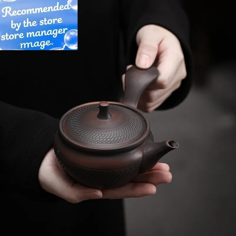 Фиолетовый керамический горшок с боковой ручкой, керамический чайник кунг-фу, одинарный чайник, устройство для приготовления чая Пуэр, чайные сервизы, китайский чайник
Фиолетовый керамический горшок с боковой ручкой, керамический чайник кунг-фу, одинарный чайник, устройство для приготовления чая Пуэр, чайные сервизы, китайский чайник