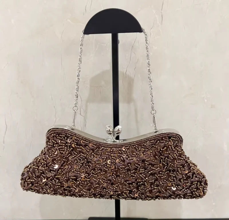 Китайская сумка-цепочка ручной работы с блестками для ногтей, сумка через плечо, ретро-сумка
Китайская сумка-цепочка ручной работы с блестками для ногтей, сумка через плечо, ретро-сумка