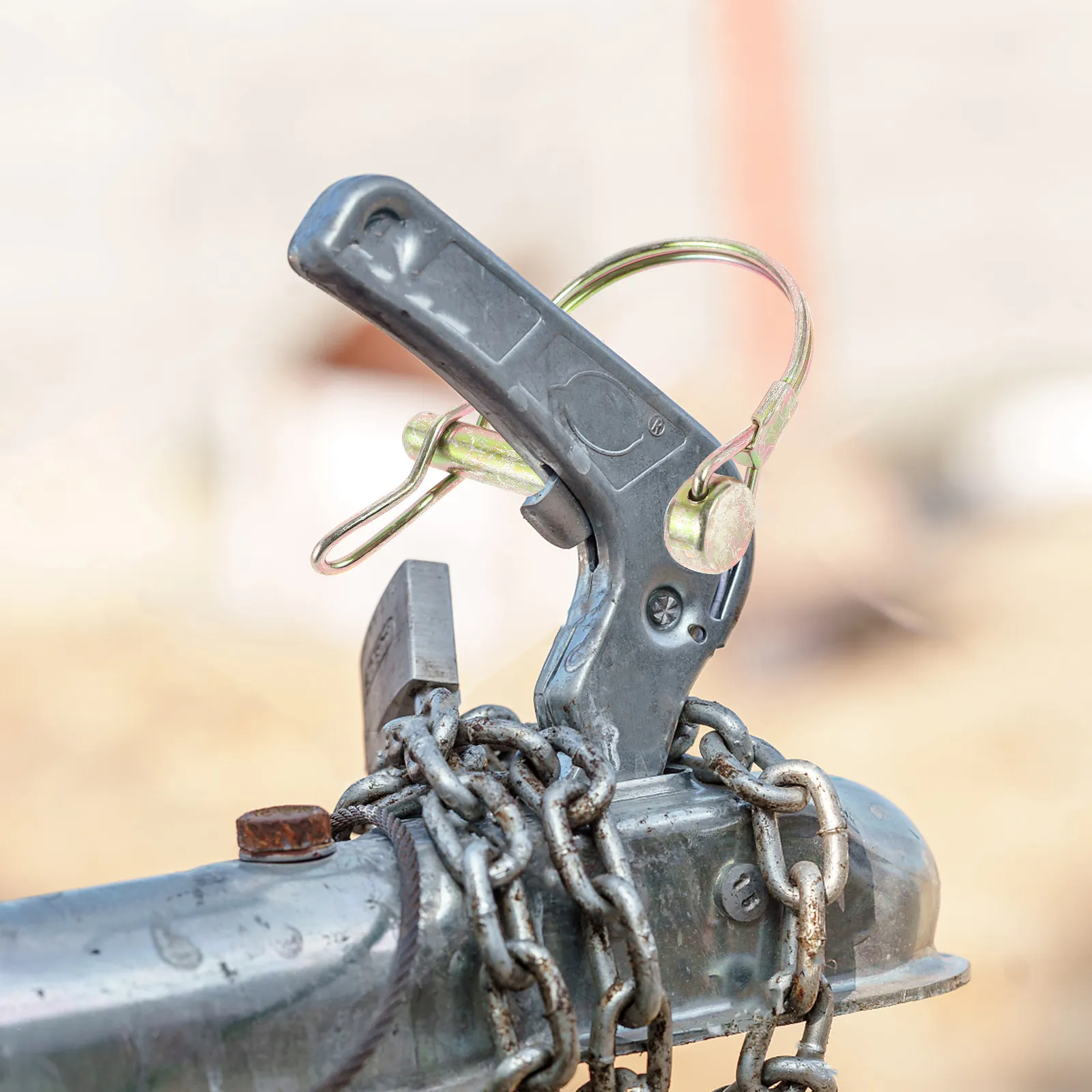 Комплект из 4-х усиленных D-образных пружинных стопорных шпилек для прицепов, замки безопасности для буксировочных крюков, фурнитура для прицепов
Комплект из 4-х усиленных D-образных пружинных стопорных шпилек для прицепов, замки безопасности для буксировочных крюков, фурнитура для прицепов