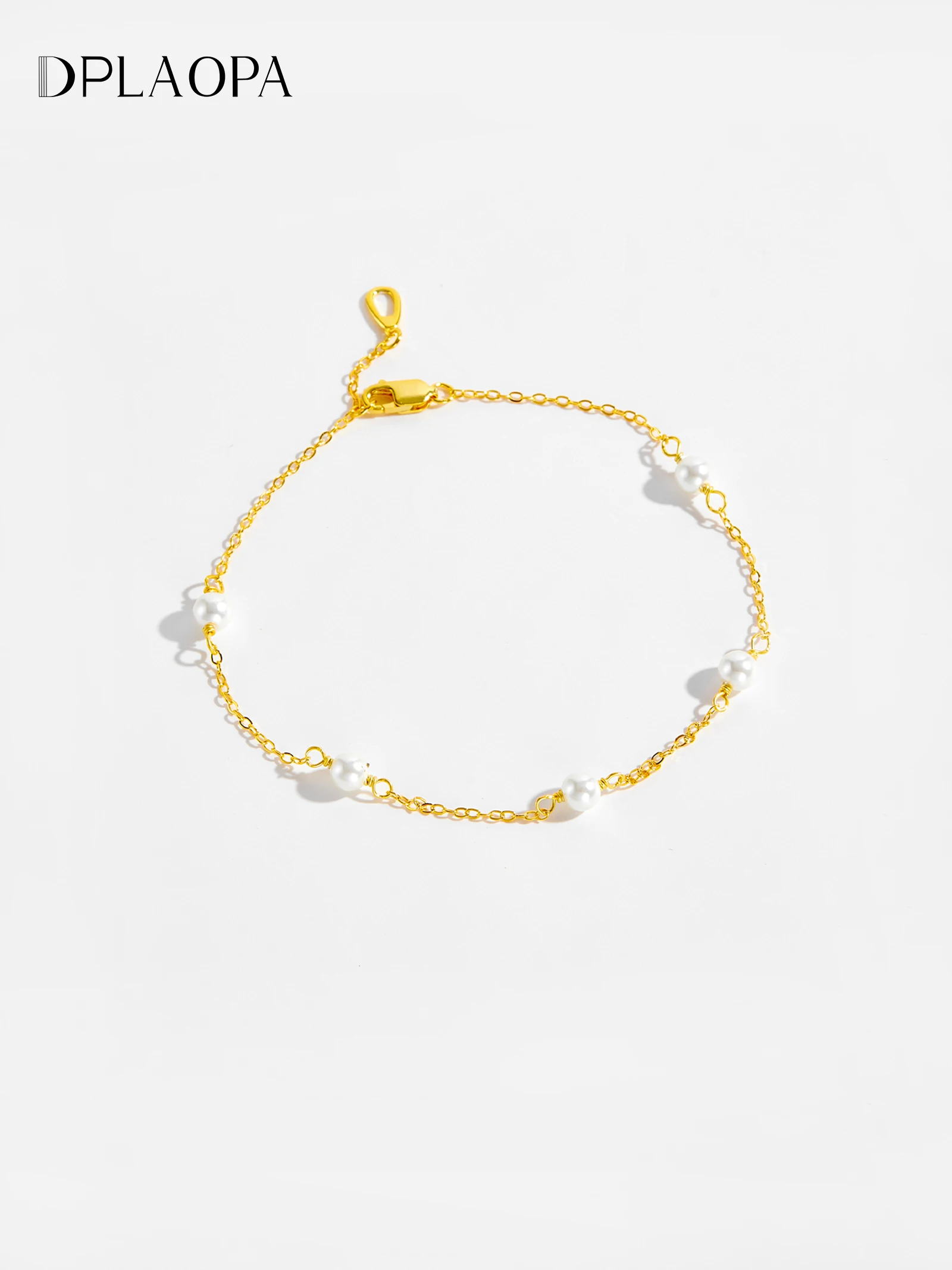 DPLAOPA Gold Recycled Sterling Silver Bracelet 5pcs Freshwater Pearls Cubic Zirconia Chain Bracelet Women Luxury Jewelry
DPLAOPA Gold Recycled Sterling Silver Bracelet 5pcs Freshwater Pearls Cubic Zirconia Chain Bracelet Women Luxury Jewelry