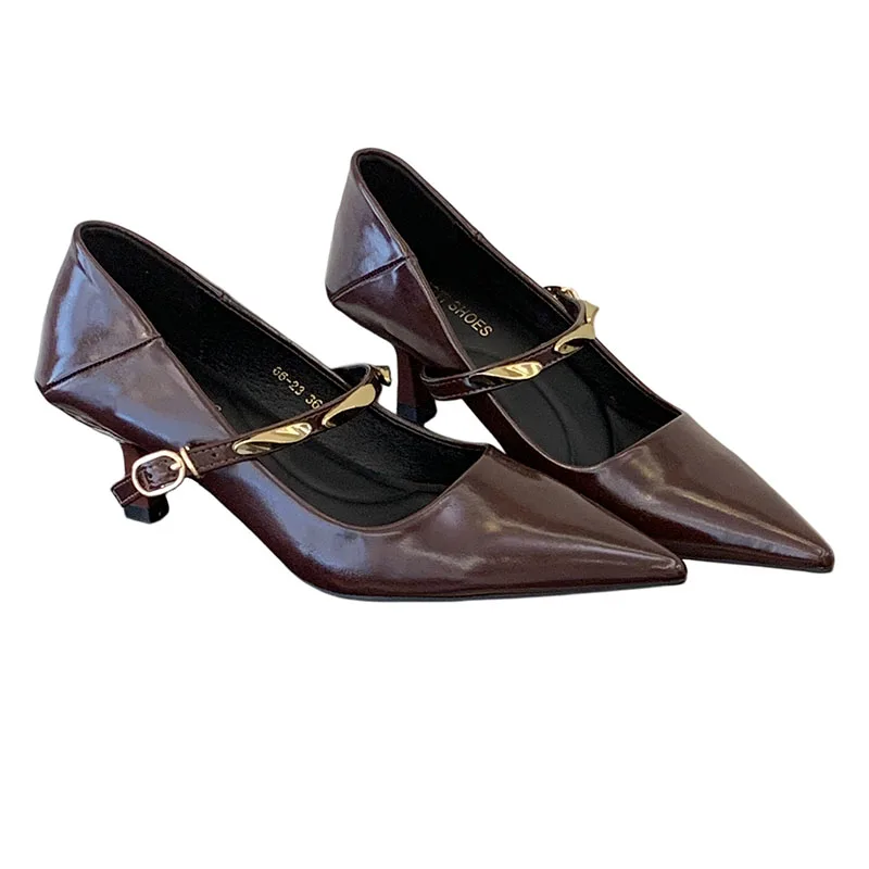 6cm High Heels Woman Pumps Black Pointed Toe Low Heel Ladies Shoes Elegant Fall Narrowband Buckle Brown Single Shoes
6cm High Heels Woman Pumps Black Pointed Toe Low Heel Ladies Shoes Elegant Fall Narrowband Buckle Brown Single Shoes
