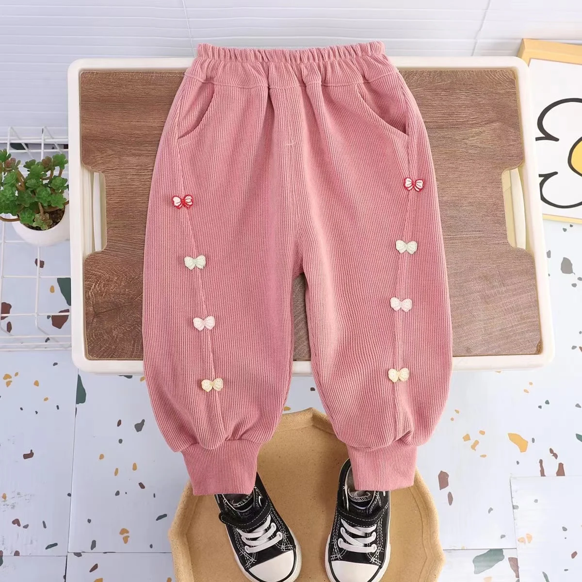 New Spring Autumn Fashion Baby Clothes Children Pants Toddler Girls Cute Trousers Infant Casual Cotton Costume Kids Sportswear
New Spring Autumn Fashion Baby Clothes Children Pants Toddler Girls Cute Trousers Infant Casual Cotton Costume Kids Sportswear