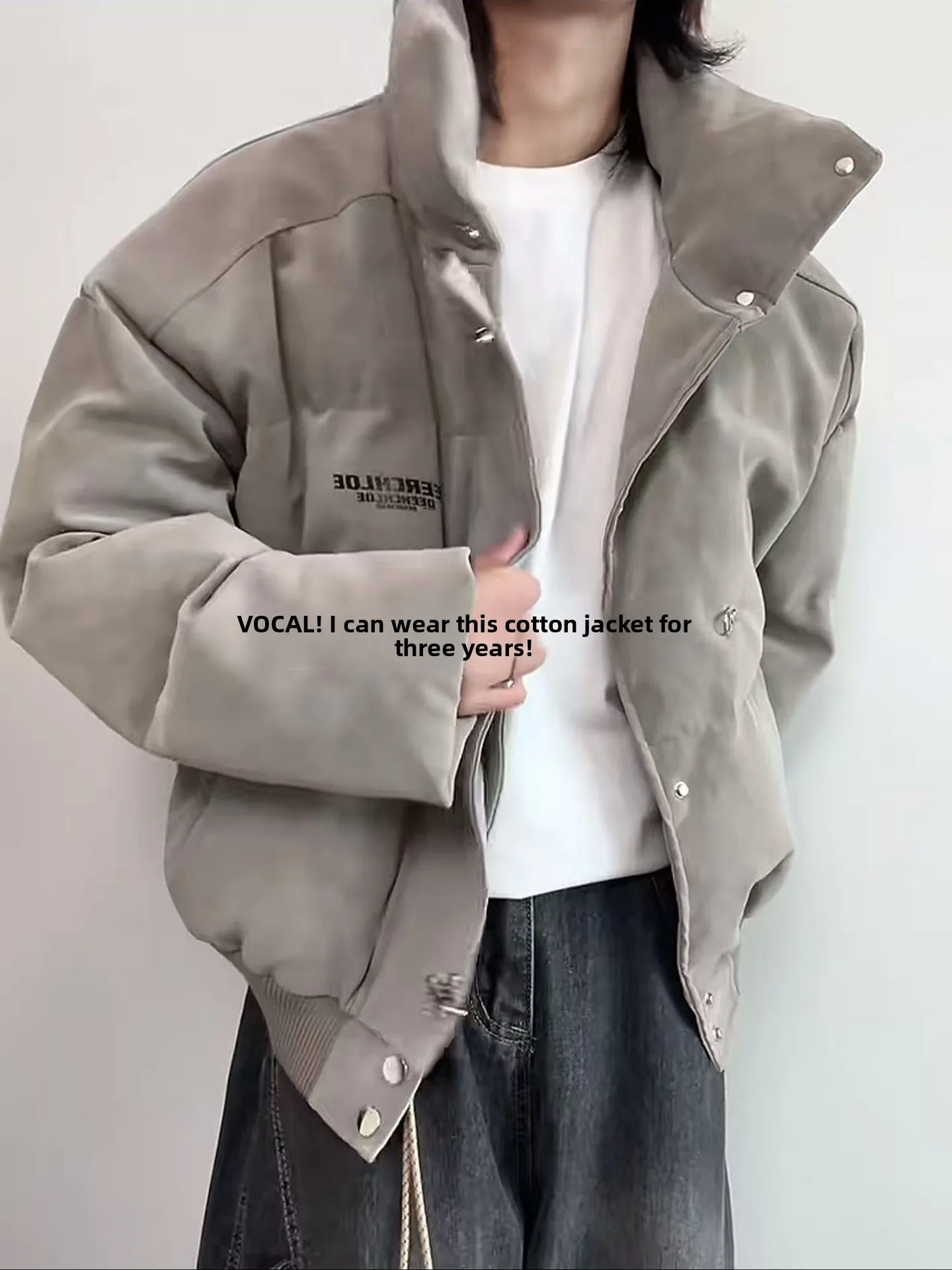 Мужская зимняя утепленная куртка из искусственной кожи и хлопка в американском ретро-стиле, с воротником-стойкой, коротким рукавом, синего цвета
Мужская зимняя утепленная куртка из искусственной кожи и хлопка в американском ретро-стиле, с воротником-стойкой, коротким рукавом, синего цвета