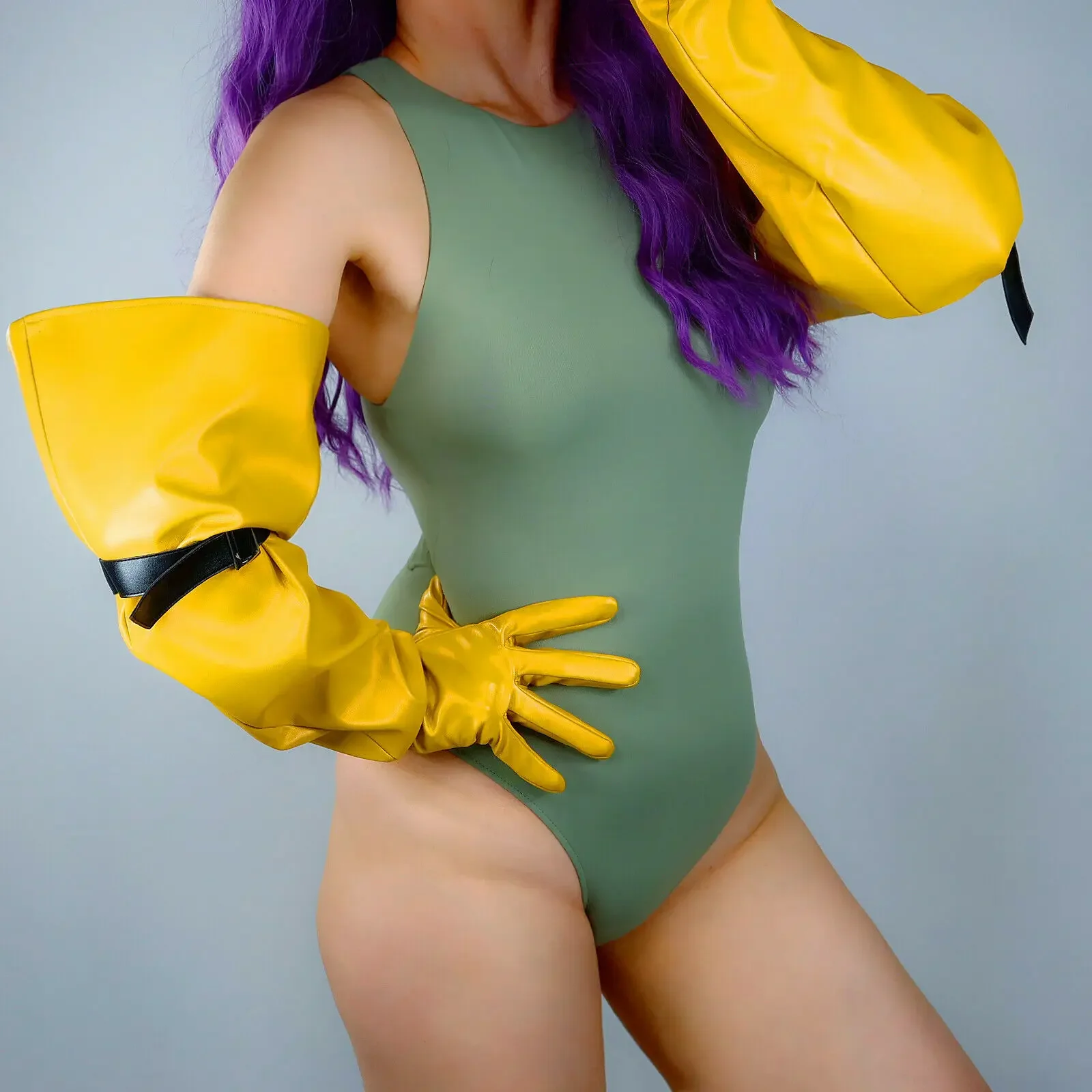 Unisex Long Leather Yellow GLOVES Oversize Wide PUFF SLEEVE W/ Armband Mustard Yellow 70cm Faux PU Fashion Costume Cosplay Party
Unisex Long Leather Yellow GLOVES Oversize Wide PUFF SLEEVE W/ Armband Mustard Yellow 70cm Faux PU Fashion Costume Cosplay Party