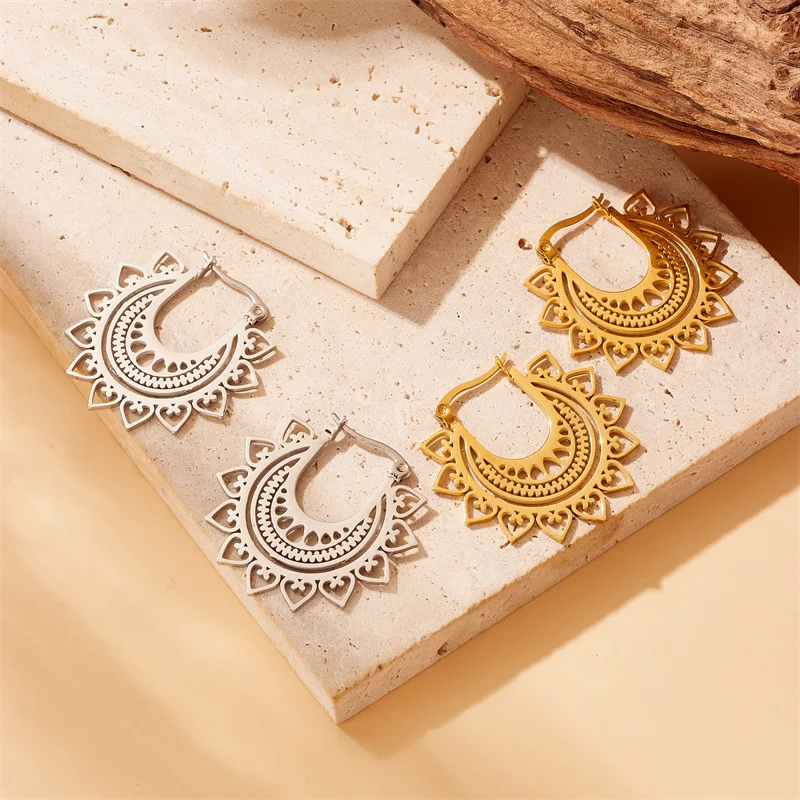 Silver Plated Bohemian Hollow Hoop Earrings 316L Stainless Steel Ethnic Floral Cutout C Shape Women Vintage Dangle Jewelry
Silver Plated Bohemian Hollow Hoop Earrings 316L Stainless Steel Ethnic Floral Cutout C Shape Women Vintage Dangle Jewelry