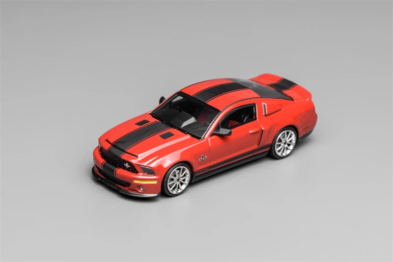 GreenLight & Motorhelix 1:64 2007 Mustang Shelby GT500 Alloy Vehicle Collectible Car Model
GreenLight & Motorhelix 1:64 2007 Mustang Shelby GT500 Alloy Vehicle Collectible Car Model