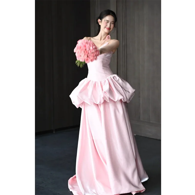 Pink Satin Girl Quinceanera Banquet Dress Strapless Floor-length Princess Prom Dresses A-line Sleeveless Birthday Party Gown
Pink Satin Girl Quinceanera Banquet Dress Strapless Floor-length Princess Prom Dresses A-line Sleeveless Birthday Party Gown
