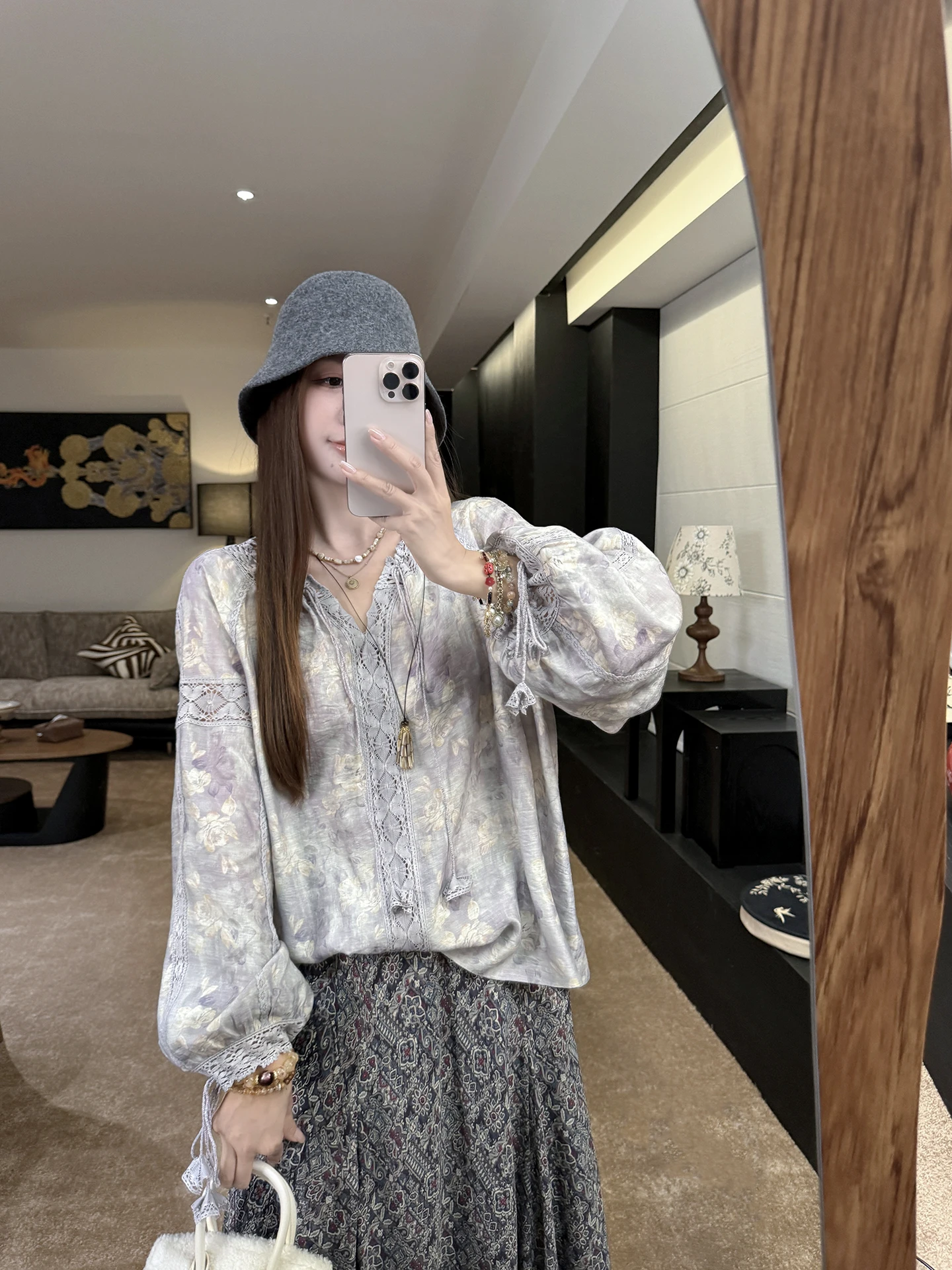 Женская блузка Zhang ei с фиолетовым кружевным принтом и лоскутным узором, повседневная, с длинным рукавом, круглым вырезом, из смесового льна
Женская блузка Zhang ei с фиолетовым кружевным принтом и лоскутным узором, повседневная, с длинным рукавом, круглым вырезом, из смесового льна