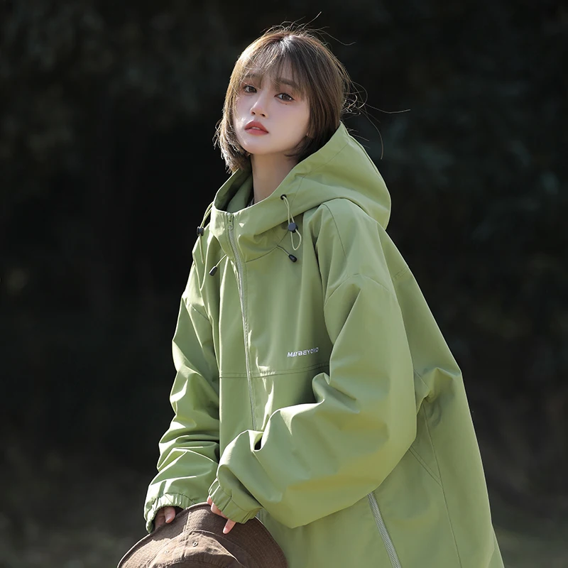 Мужская куртка свободного кроя в американском стиле, осенняя, для активного отдыха, водонепроницаемая, с защитой от солнца, рабочая одежда, модная молодежная куртка от трендового бренда
Мужская куртка свободного кроя в американском стиле, осенняя, для активного отдыха, водонепроницаемая, с защитой от солнца, рабочая одежда, модная молодежная куртка от трендового бренда