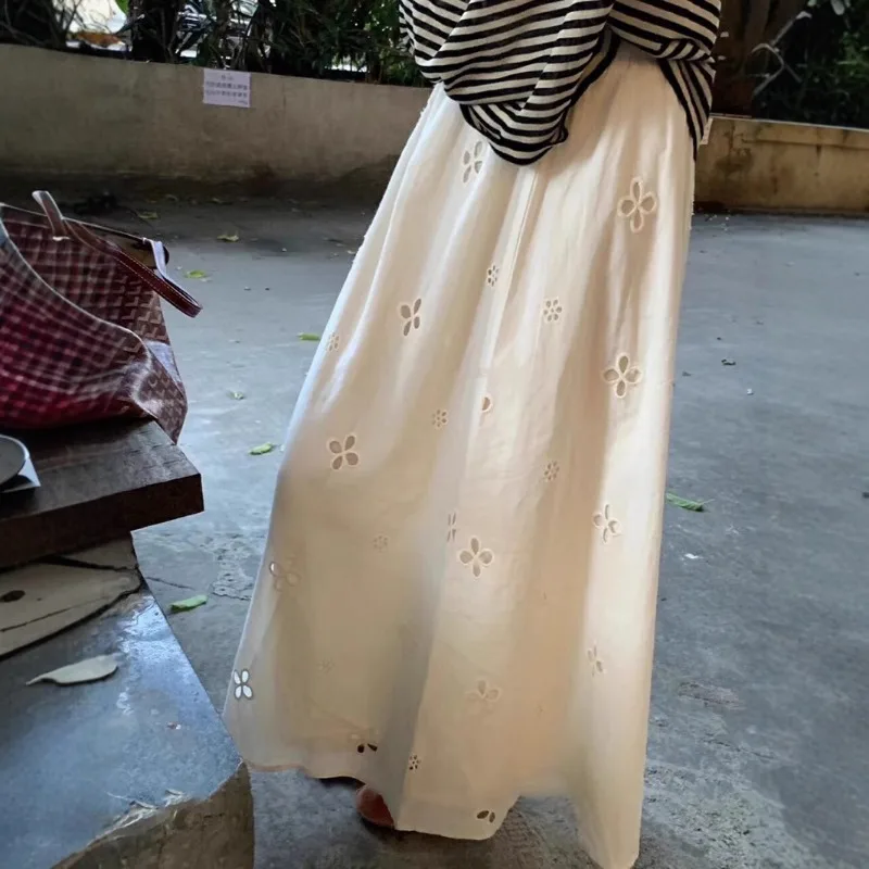 White Hollow Flower High Waist Skirt Women's 2025 Spring New Korean Version Elastic Waist Versatile A-word Long Skirt
White Hollow Flower High Waist Skirt Women's 2025 Spring New Korean Version Elastic Waist Versatile A-word Long Skirt