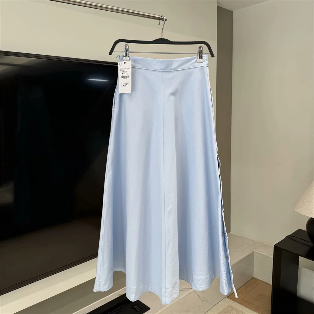 UNIZERA Women's Half Skirt Fashion Buckle Wide Swing Skirt Solid Color Temperament Summer New Half Skirt
UNIZERA Women's Half Skirt Fashion Buckle Wide Swing Skirt Solid Color Temperament Summer New Half Skirt