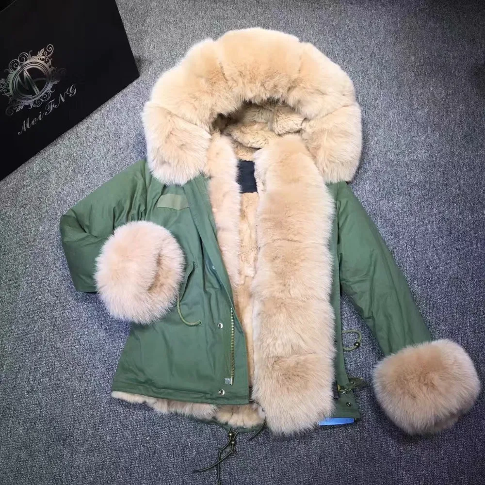 Luxury Natural Fox Fur Hoodies Winter Short Fur Parka Wear Large Fur Cuffs Fur And Hoodies Ladies Wear
Luxury Natural Fox Fur Hoodies Winter Short Fur Parka Wear Large Fur Cuffs Fur And Hoodies Ladies Wear