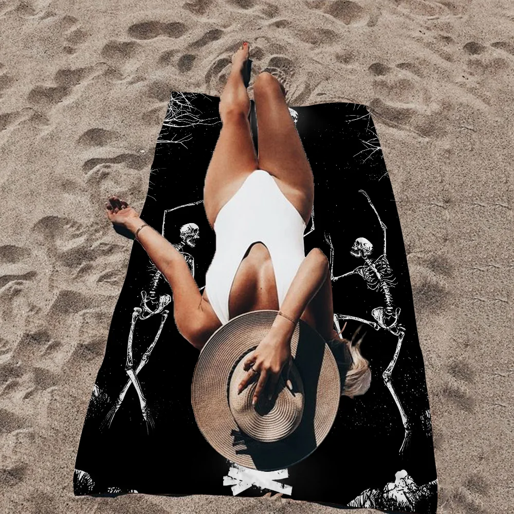 Simple Skull Love Microfiber Beach Towel Absorbent Quick Dry Soft Yoga Swimming Resort Mountain Climbing Towel
Simple Skull Love Microfiber Beach Towel Absorbent Quick Dry Soft Yoga Swimming Resort Mountain Climbing Towel