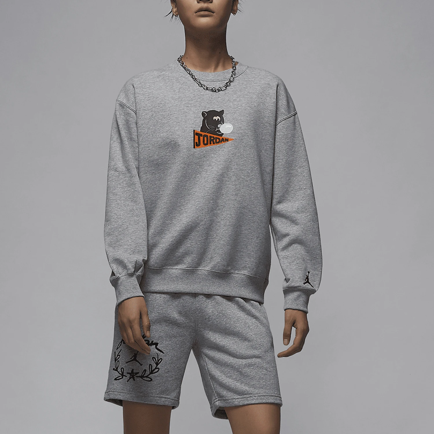 Nike genuine Jordan Women's Oversized Printed Hoodie HV1749-063
Nike genuine Jordan Women's Oversized Printed Hoodie HV1749-063